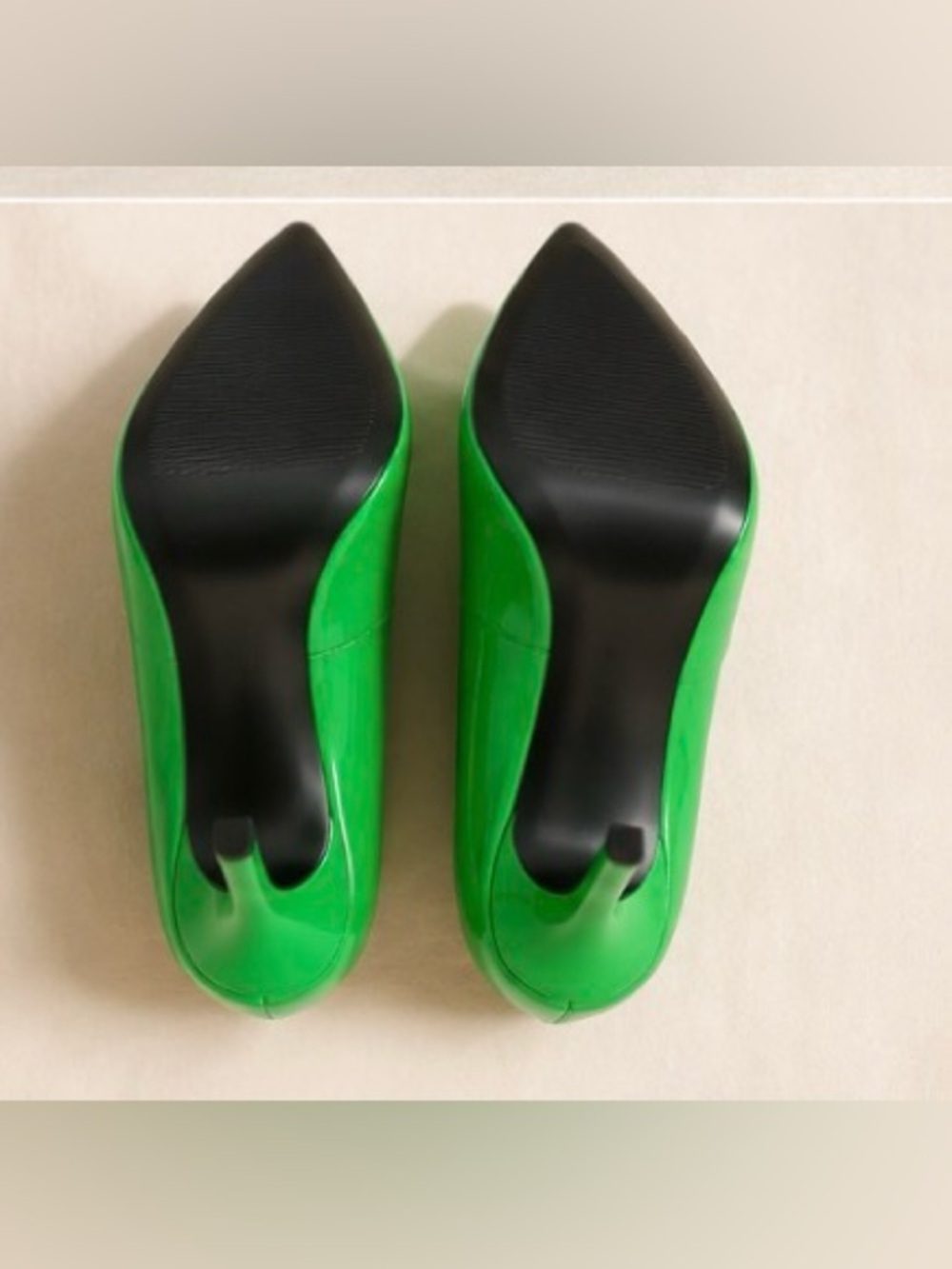 Cape Robbin Bright Green Patent Pointed Toe Pumps - Picture 5 of 5